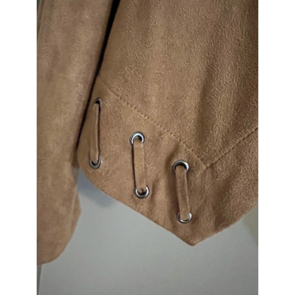 BB Dakota Tan/Brown Suede Jacket Size Small - Picture 3 of 5